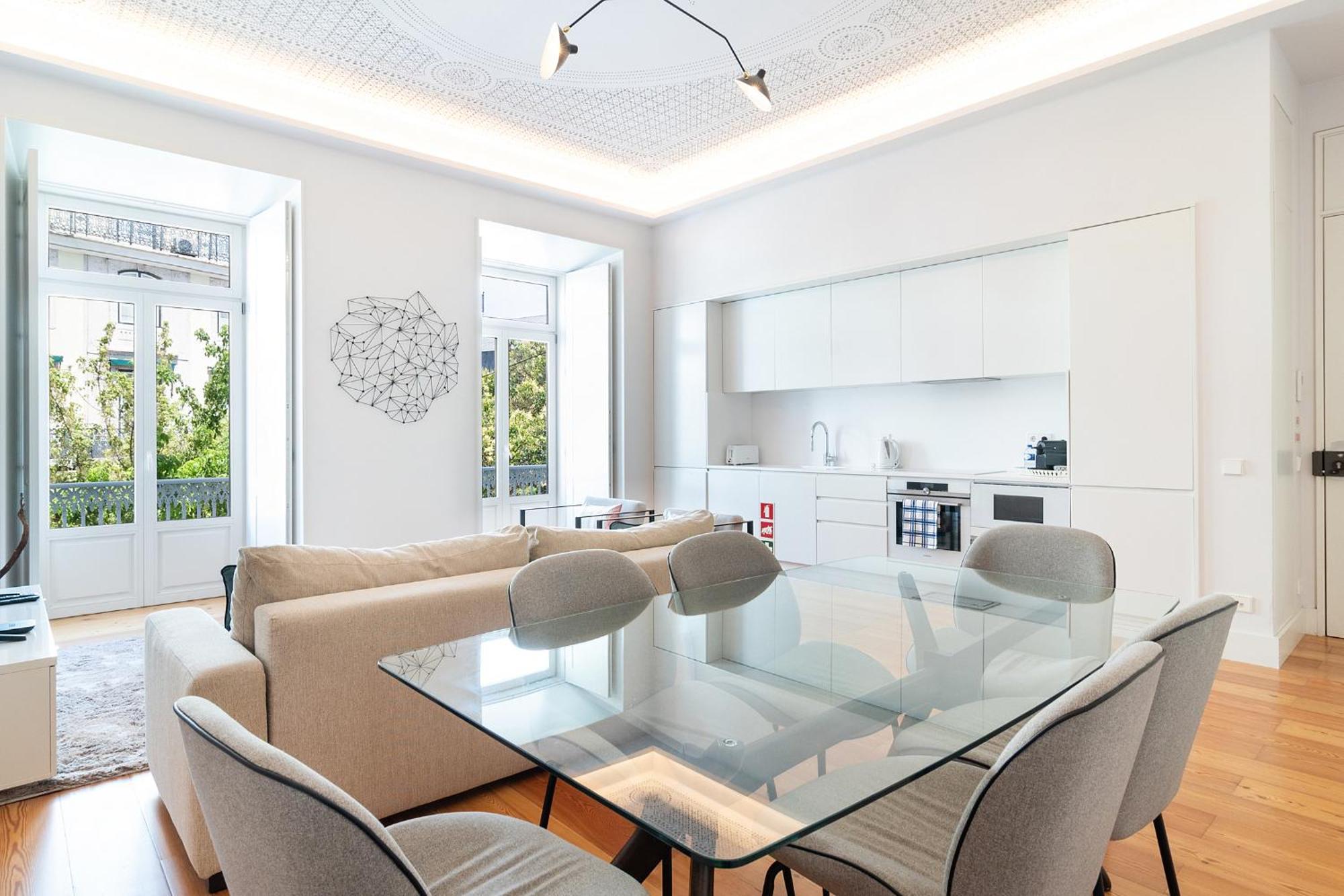 Unique Chiado, 2 Bedroom Deluxe Lisbon