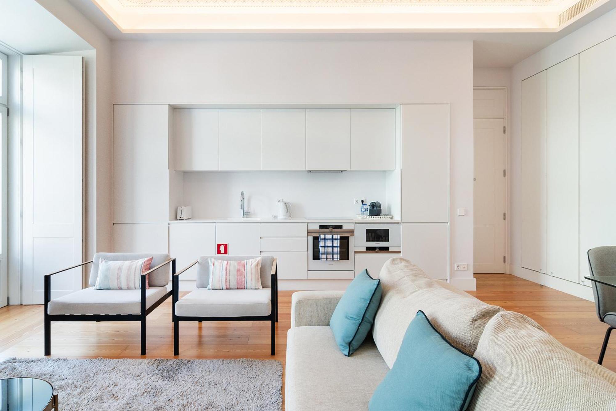 Unique Chiado, 2 Bedroom Deluxe Apartment